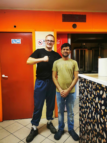 Kebab black red pakość - Gastronomia