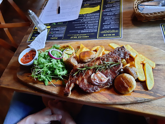 Fog House Pub & Grill - Gastronomia