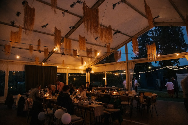 Comentarii opinii despre Magazyn