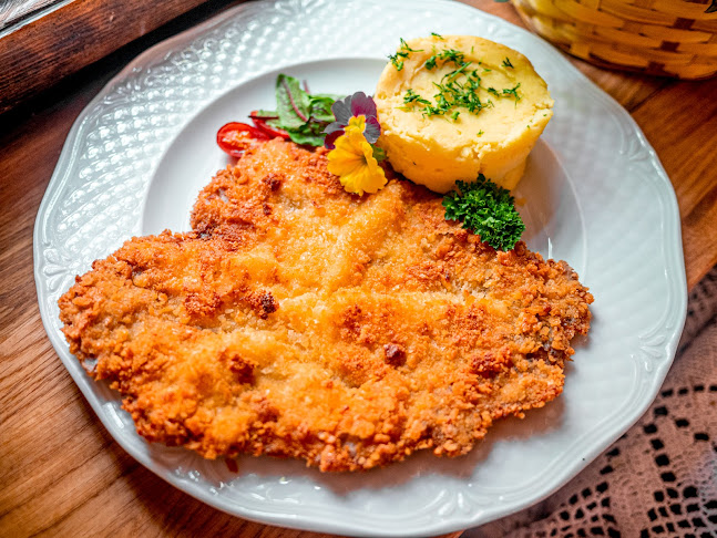 Opinii despre Gospoda Kwiaty Polskie restauracja Stare Miasto Warszawa kuchnia polska în Warszawa - Gastronomia