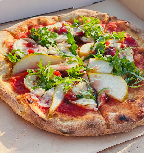 Comentarii opinii despre Ugly but Tasty