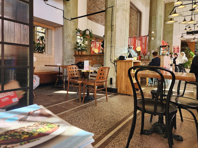 Bułkę przez Bibułkę | Żurawia