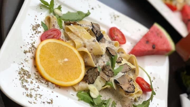 Opinii despre MOMO Pasta i Vino în Konin - Gastronomia