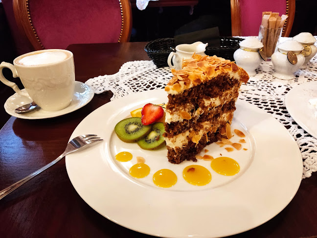 Aleja Najświętszej Maryi Panny 71/lokal 2, 42-217 Częstochowa