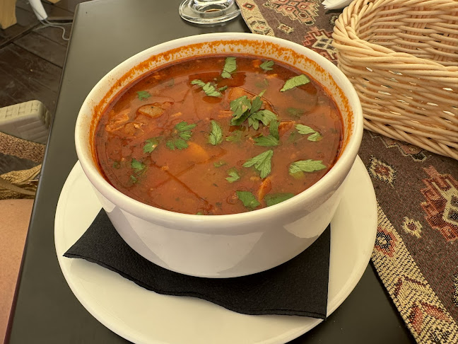 Opinii despre Restauracja Muzealna Ormiańskie Piwnice în Zamość - Gastronomia