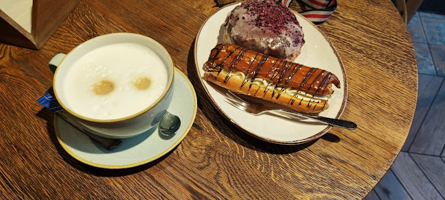 Piekarnia- Cukiernia Nowaczyk_sklep firmowy Tarnowo Podgórne - Gastronomia