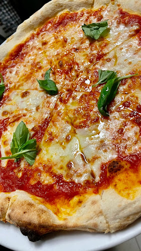 Rybaki 24/25, 61-884 Poznań