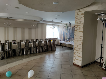 LA STRADA - Restauracja & Kawiarnia