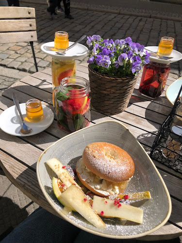 Świętosławska 10, 61-870 Poznań