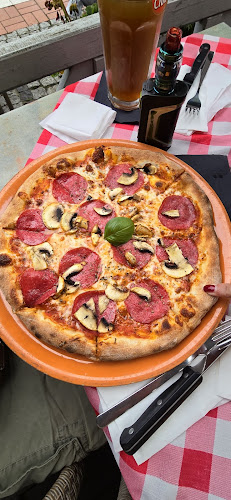 Trattoria Familia - Gastronomia