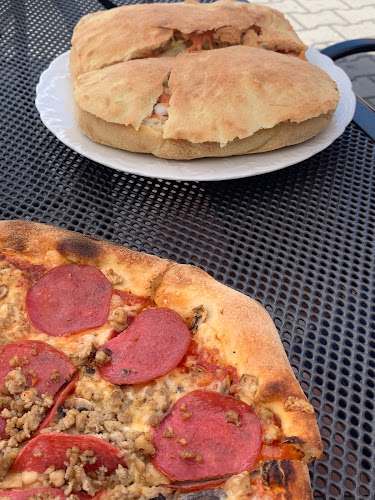 Comments and reviews of Pizzeria 'Bella Pizza'