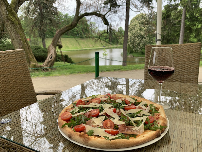 Opinii despre Parkowa Caffe în Zamość - Gastronomia