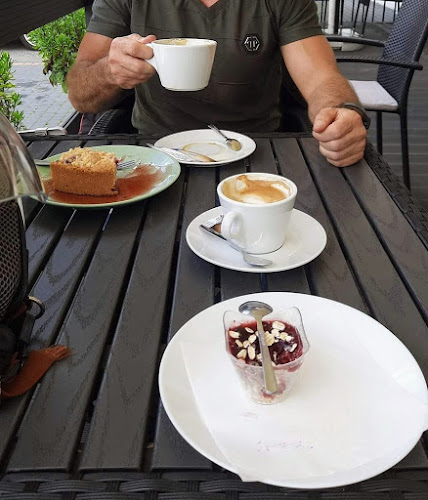 ICE LOVE & CAFFEE w żarkach miasto - Gastronomia