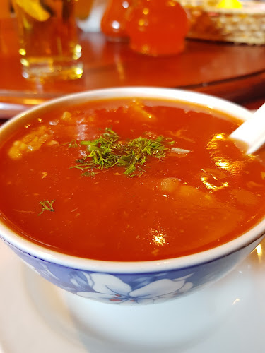 Żółty Smok - Gastronomia