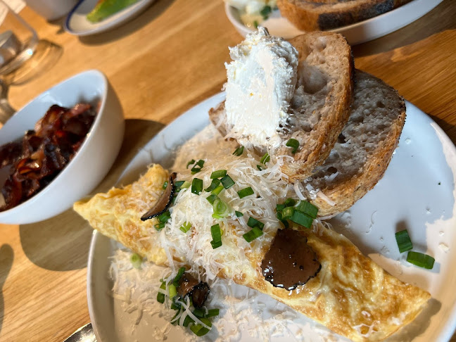 MONKA - Restauracja Toruń - BREAKFAST | BAKERY | RESTAURANT