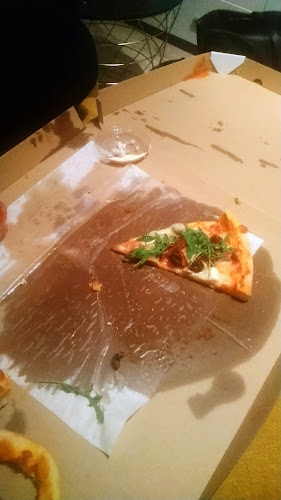 Pizzeria Andara. Pizza z dostawą i na miejscu - Gastronomia