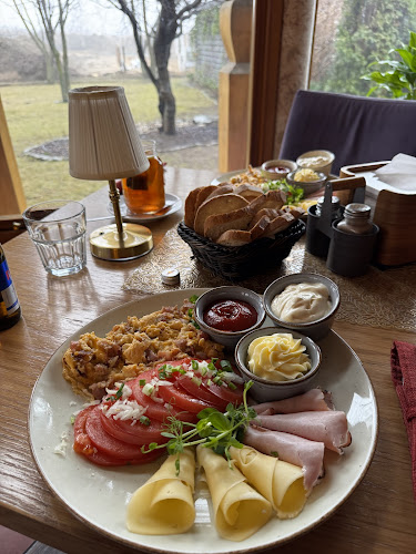 Malinowy Bzyk Restauracja - Dalanówek