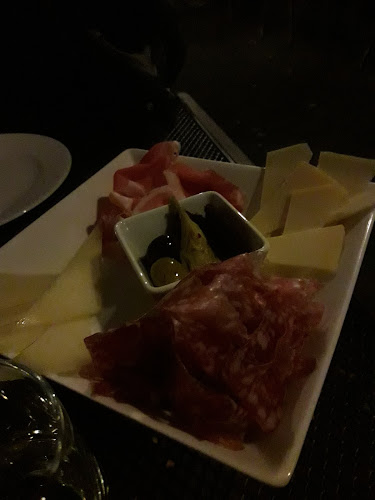 Mielżyński Poznań - Wine Bar & Sklep z winem - Poznań