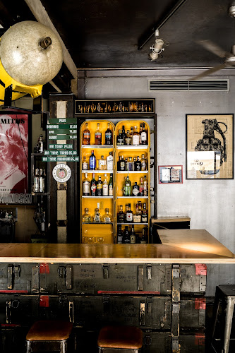 Polska, Poznańska 12, 00-454 Warszawa