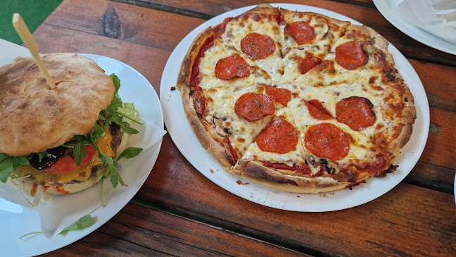 Opinii despre Pizzeria Karczma Wiejska în Chrząstawa Mała - Gastronomia