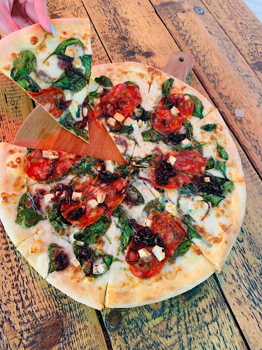 Wileńska 25, 03-414 Warszawa