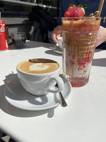 Żurawia 6/12, 00-503 Warszawa