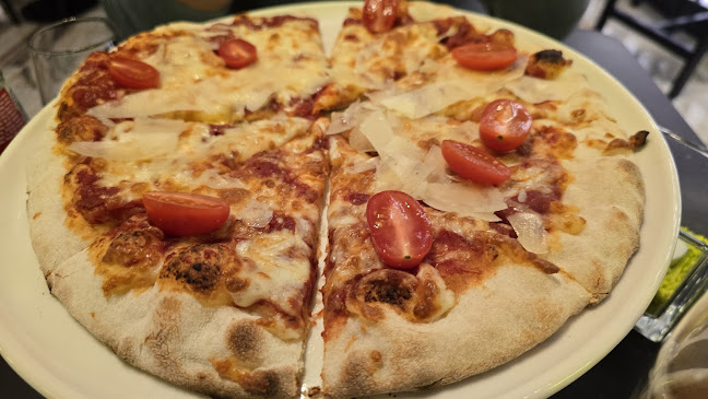 Opinii despre metro bar & bistro în Warszawa - Gastronomia