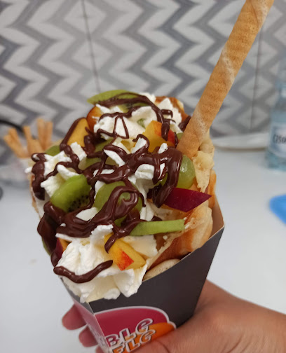 Na wodnym - lody i gofry