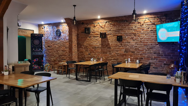 Rynek 13, 67-106 Otyń