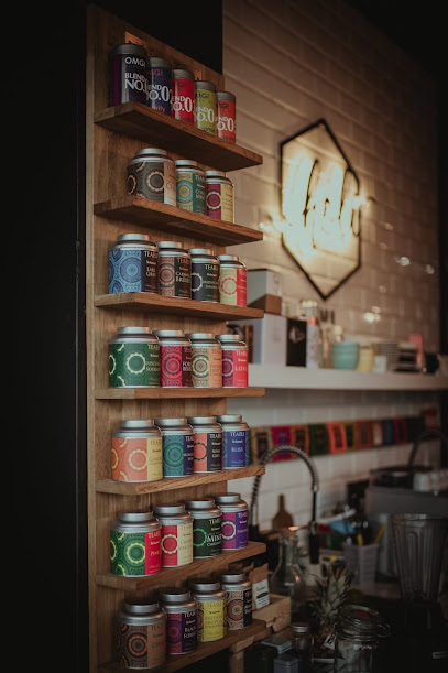 Holi Design & Cafe