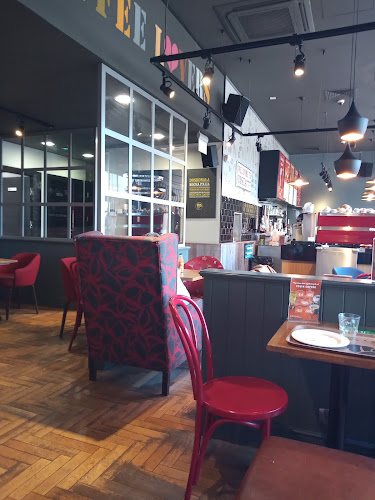 Comentarii opinii despre Costa Coffee