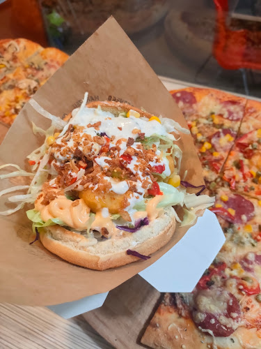 Comments and reviews of Brooklyn PIZZA&KEBAB GALERIA PRUCHNICKA