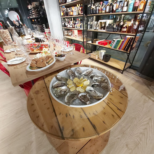 Wólczańska 143, 90-525 Łódź