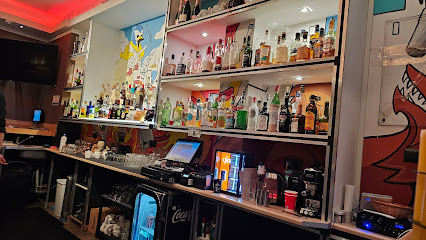The Ptak i Pies Cocktail Bar
