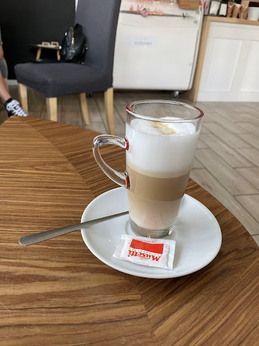 Kofeinka - Gastronomia