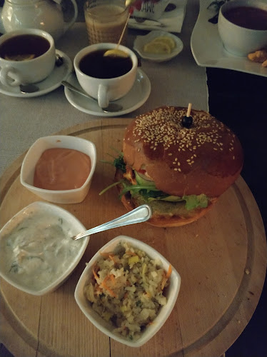 Restauracja & Pizzeria KEKS - Gastronomia