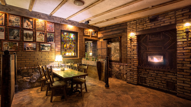 Restauracja Dwór Rozłogi - Gastronomia