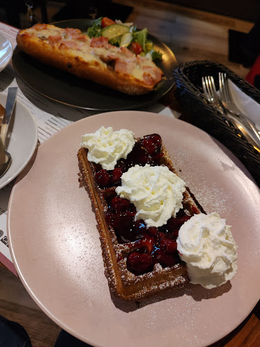 Różana Piekarnia Cukiernia Kawiarnia - Wrocław