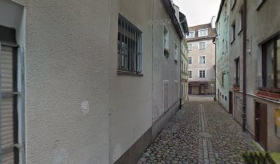 Pożegnanie z Afryką. Pijalnia kawy i sklep