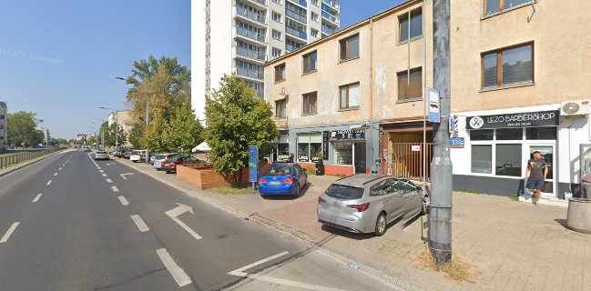 Street Dreams Burgers & Wings