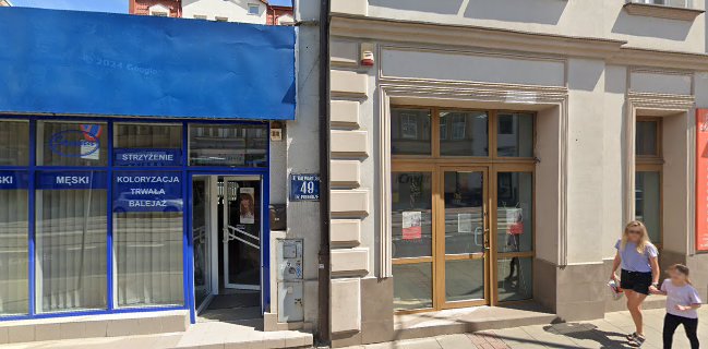 Złote a skromne ciastka