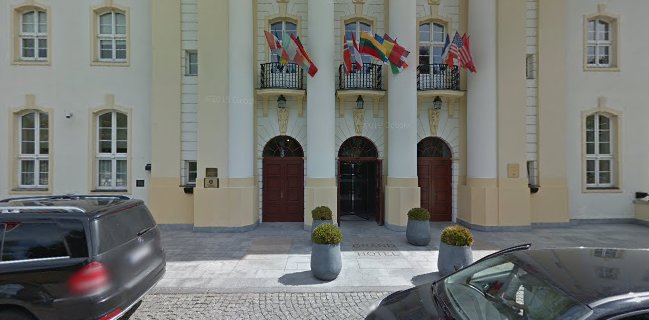 Opinii despre Grand Blue Sopot în Sopot - Gastronomia