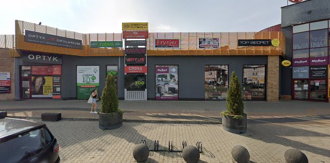Holi Design & Cafe