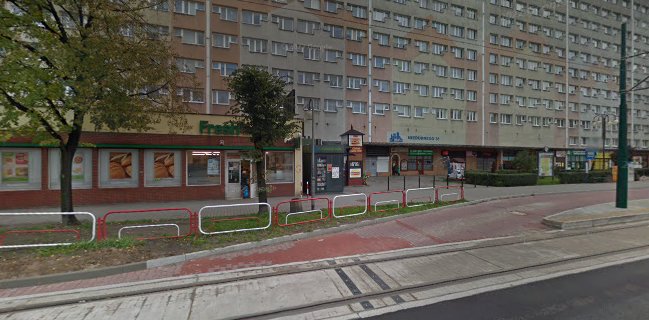 Lodziarnia "Pod Wieżowcem"